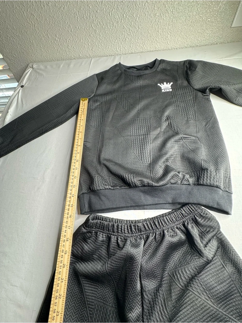 N/A comfortable black